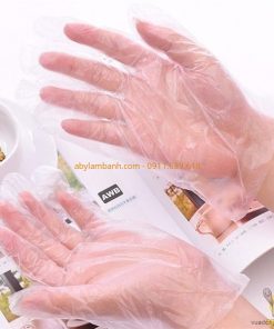 Hộp 100 bao tay nilon dùng 1 lần