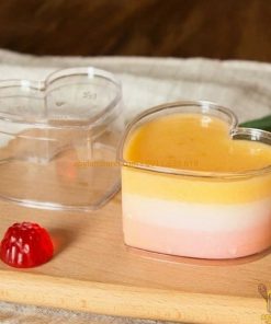Hộp nhựa mica bánh mousse mẫu tim 7745