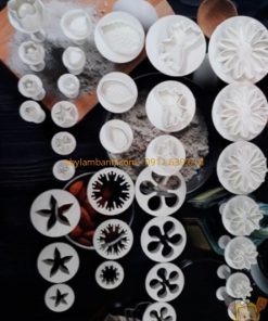 Bộ 33 cutter tạo hình fondant