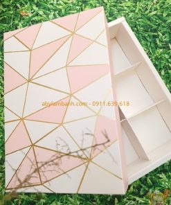 Hộp trung thu 6 bánh họa tiết hồng 50gr-100g